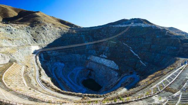 貝森特稱中國稀土履約率破90%令人滿意。