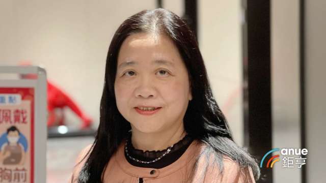 cover image of news article