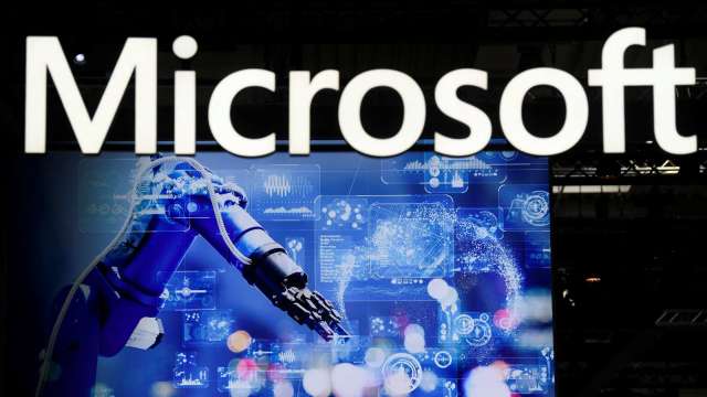 微軟緊急搶修 逾萬名用戶通報Outlook 365系統當機(圖：REUTERS/TPG)