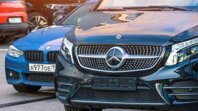 cover image of news article