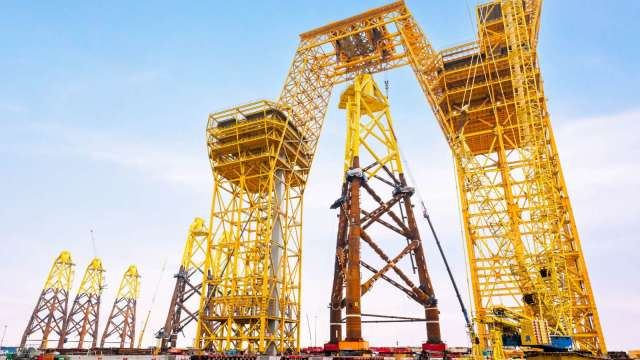 (圖: 渢妙風場首批水下基礎組裝完工  正式啟動海事工程)