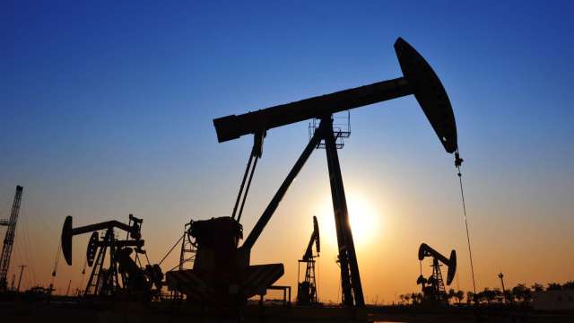 〈能源盤後〉擔憂美國攻擊伊朗 油價跳漲3%觸及五個月高點 (圖:Shutterstock)