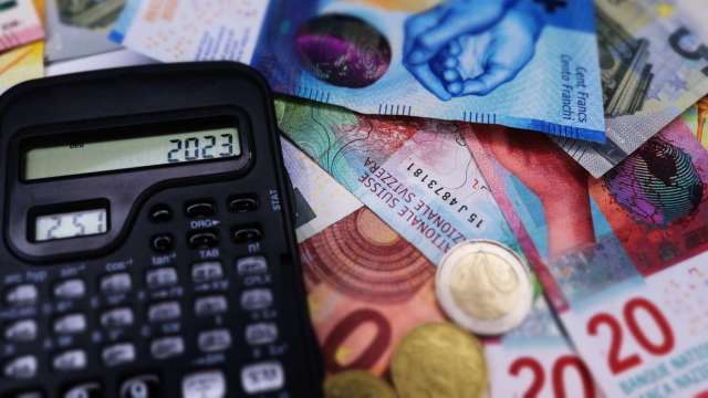 瑞郎觸及11年高位 瑞士央行面臨挑戰(圖:shutterstock)