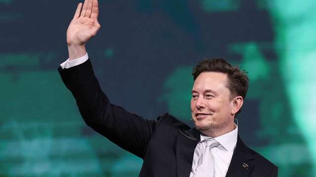 馬斯克與艾普斯坦私密信件曝光！問「哪晚派對最瘋」、想「好好放縱一下」。（圖：Shutterstock）