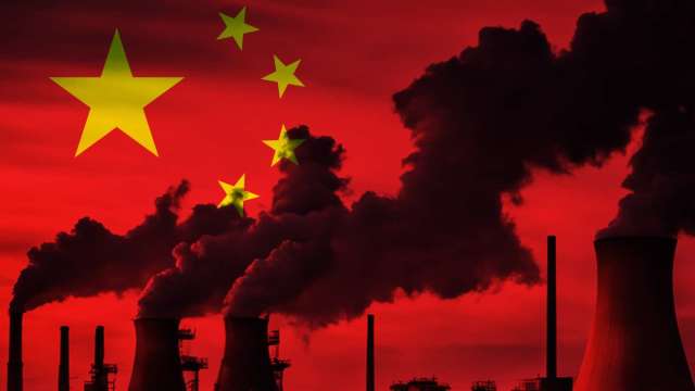 中國啟動零碳工廠國家級規劃:2026年遴選示範廠、2030年擴及鋼鐵、紡織業。(圖:Shutterstock)