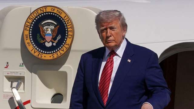 川普不打伊朗了？坦言美伊正在談判、打擊行動保密、伊朗發聲。(圖：REUTERS/TPG)