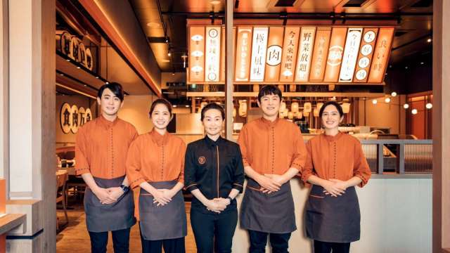 年後職涯重新開局 王品店長年薪最高突破300萬 逾3成店長、主廚年薪破百萬。(圖:王品提供)