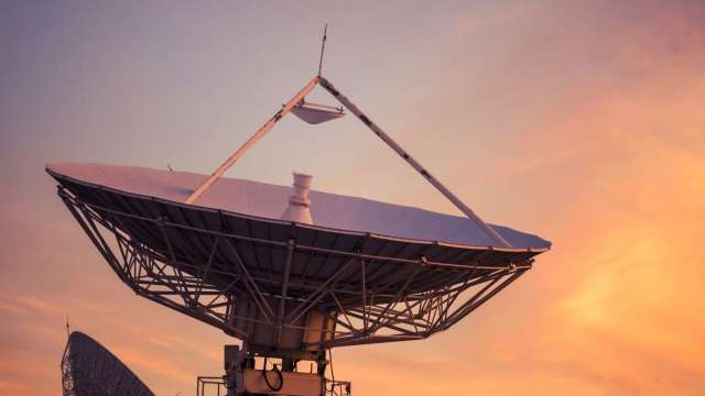 〈焦點股〉SpaceX整併xAI 低軌衛星耀登、兆赫、啓碁漲停帶旺族群。(圖：shutterstock)