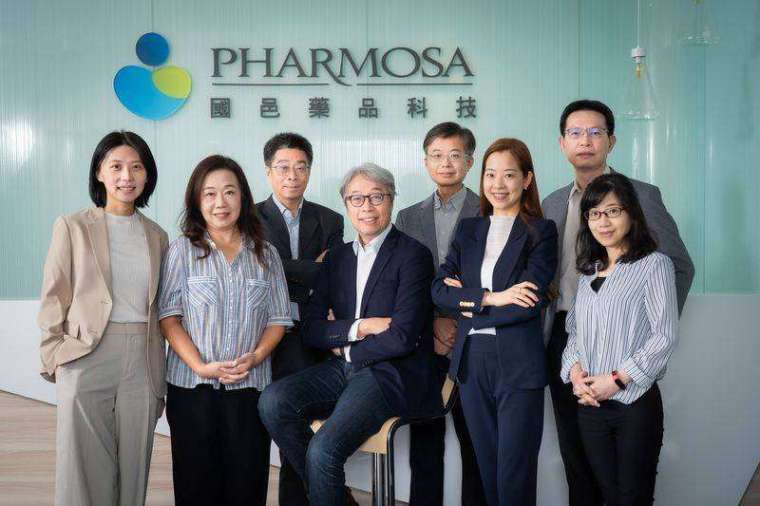 圖說: 國邑藥品經營團隊