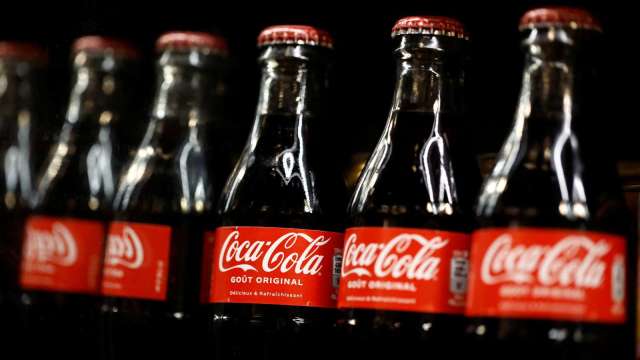 〈財報〉可口可樂看淡今年營收展望 需求壓力拖累股價走跌(圖：REUTERS/TPG)