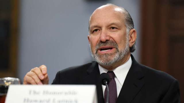 只是家庭旅行？美商務部長盧特尼克坦承曾登艾普斯坦島(圖：REUTERS/TPG)