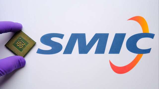 中芯國際示警毛利承壓！擴產推升折舊費用、港股一度下跌近4%。（圖：Shutterstock）