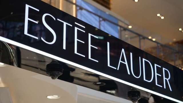 買小棕瓶竟是假貨？雅詩蘭黛氣炸提告沃爾瑪：放任山寨獲利。(圖:shutterstock)