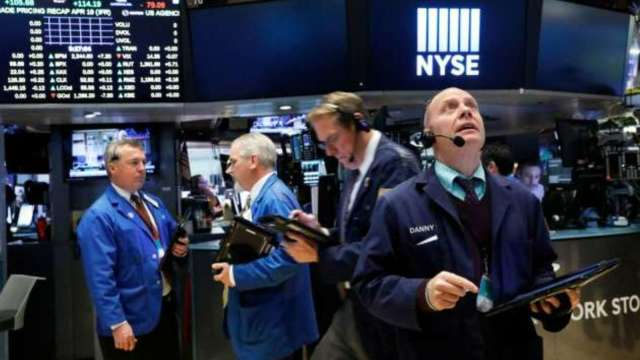 道瓊期貨上漲約100點 黃金失守5000美元 (圖:REUTERS/TPG)