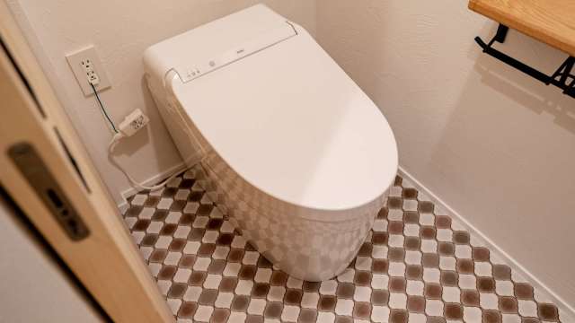 日本衛浴巨頭TOTO竟成為AI供應鏈「隱形贏家」 (圖：shuttertsock)