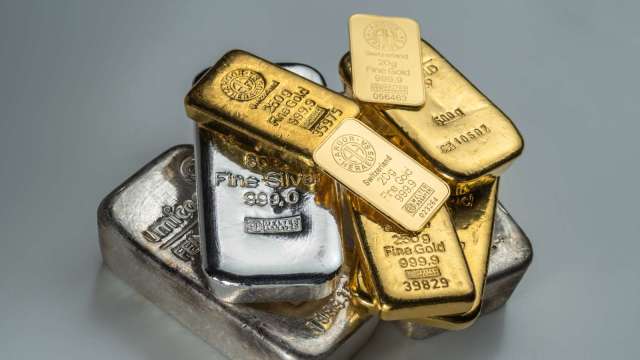 Fed鷹派立場與地緣政治風險拉扯 金價掙扎於5000美元下方(圖:shutterstock)