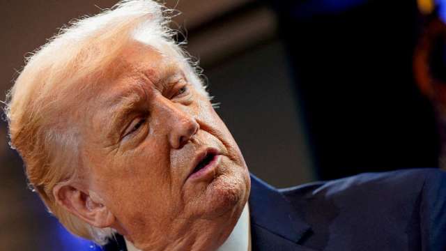 川普最新民調拉警報!65%不滿通膨處理、整體反對率飆至60%。(圖:REUTERS/TPG)