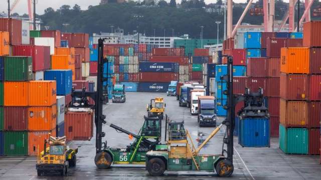 美海關將停徵IEEPA關稅 台灣時間明午1點生效。(圖:shutterstock)