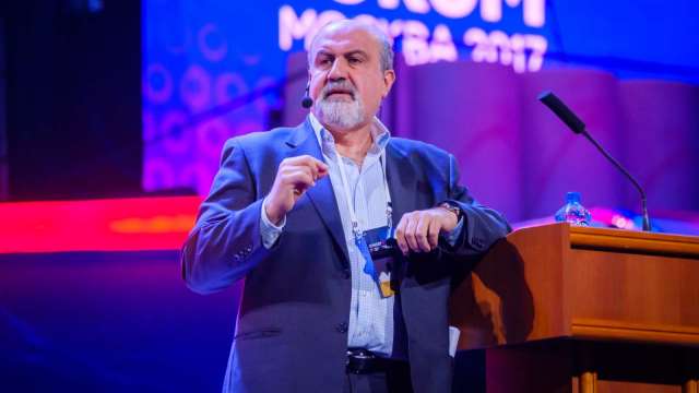 黑天鵝作者塔勒布示警：軟體業恐現破產潮、股市波動加劇(圖：Shutterstock)