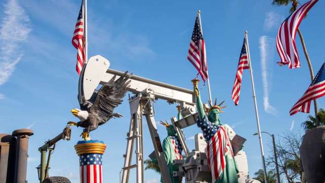 戰火升溫美債卻下跌？德銀揭真正關鍵在油價。(圖:shutterstock)