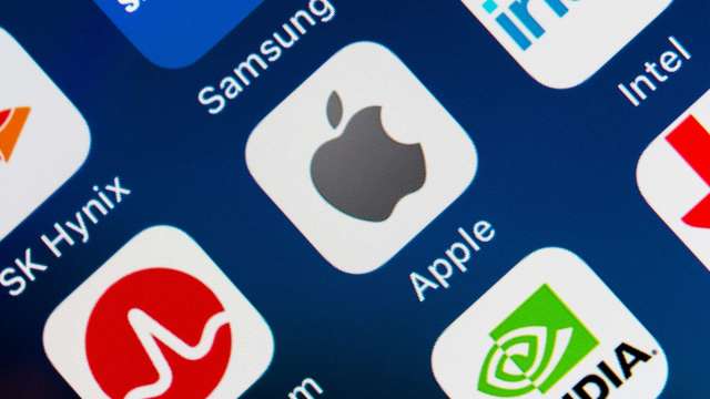 記憶體戰爭升級!美企瘋搶韓HBM人才 輝達開出逾800萬年薪 美光2倍薪+3億韓元挖腳(圖:shutterstock)