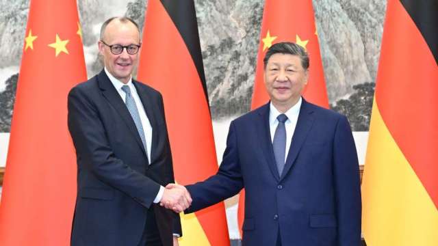 習近平見德國總理，稱國際形勢經歷二戰結束以來最深刻演變。（圖：新華社）