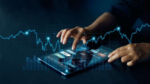 HOLA新顯學,台股最受惠!CPO全面起飛,三大投資主軸,下一個黑馬是? (圖:shutterstock)