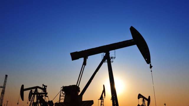 〈能源盤後〉關注美伊談判進展 油價震盪走低 (圖:Shutterstock)