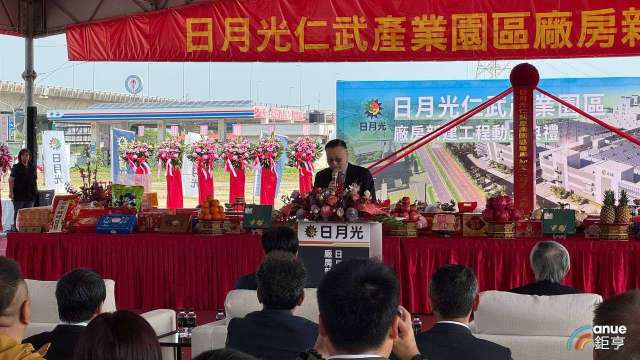 日月光投控營運長吳田玉。(鉅亨網記者魏志豪攝)