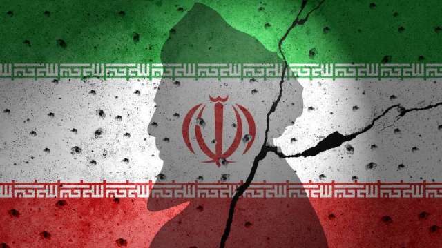 美情報：連遭轟炸兩周 伊朗領導層依然穩固、無垮台跡象。(圖:shutterstock)