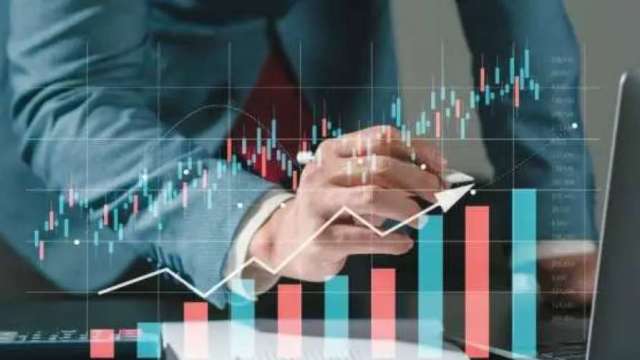 〈台股風向球〉美伊戰事擴大 3萬3保衛戰又起 分析師：短空留意錯殺股。(圖:shutterstock)