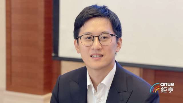 cover image of news article