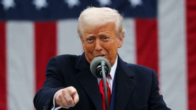 川普宣布仍擁有「絕對權力」實施新關稅 (圖：shutterstock)