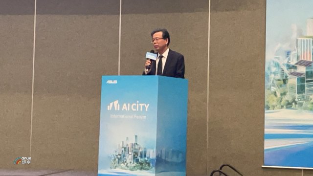 圖為華碩共同執行長胡書賓。(鉅亨網記者吳承諦攝)