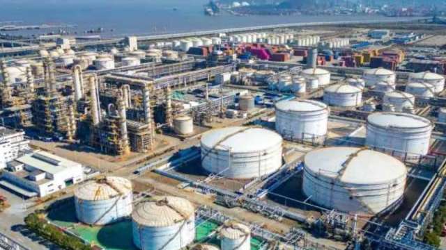 cover image of news article