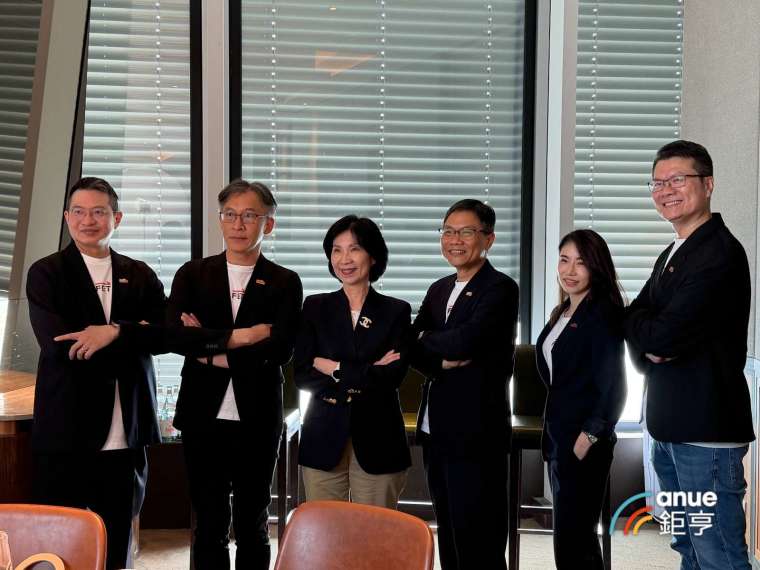 遠傳經營團隊。(鉅亨網記者劉玟妤攝)