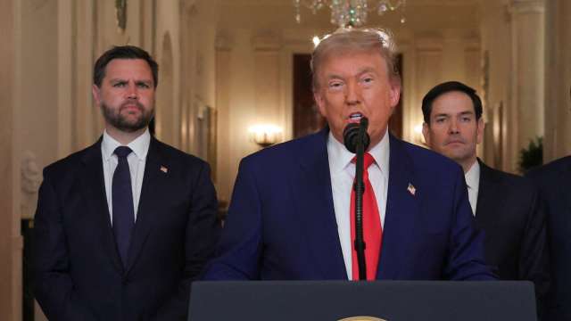 川普甩鍋?稱最先說要對伊朗動手的人是「他」。(圖:REUTERS/TPG)