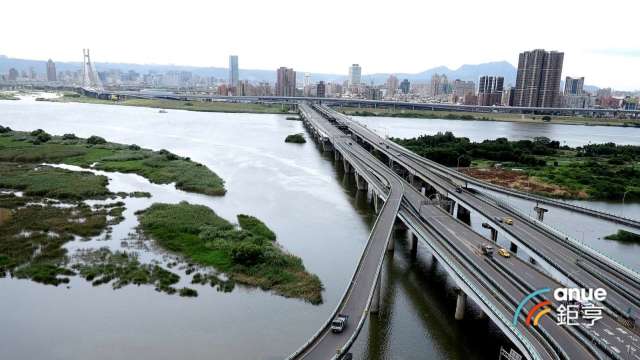 cover image of news article