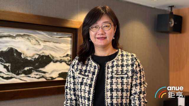 cover image of news article