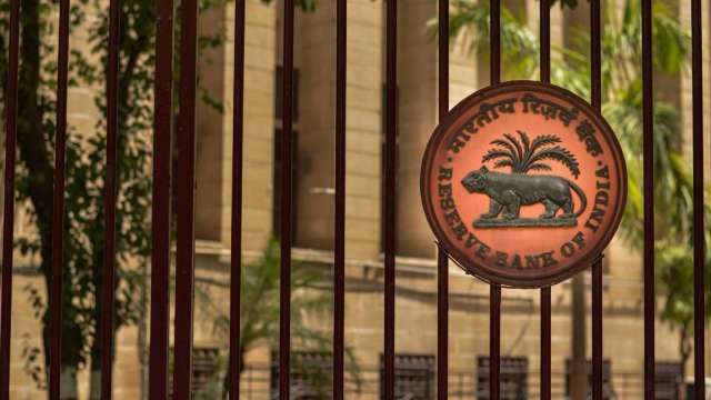 面對盧比疲軟與通膨壓力 印度維持關鍵利率不變(圖:shutterstock)