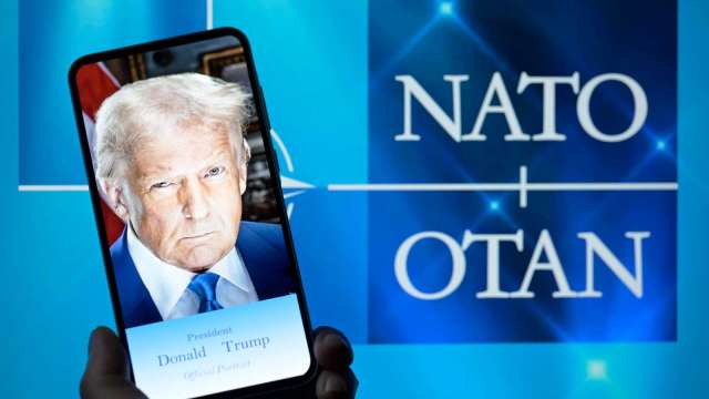 美媒：川普要求盟友數日內必須提交具體的荷姆茲海峽護航方案(圖:shutterstock)