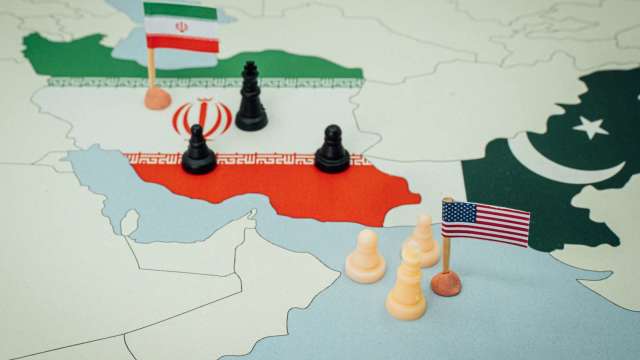 美伊談判恐告吹？伊朗大使刪除伊朗代表團9日晚間抵達巴基斯坦的貼文(圖:shutterstock)