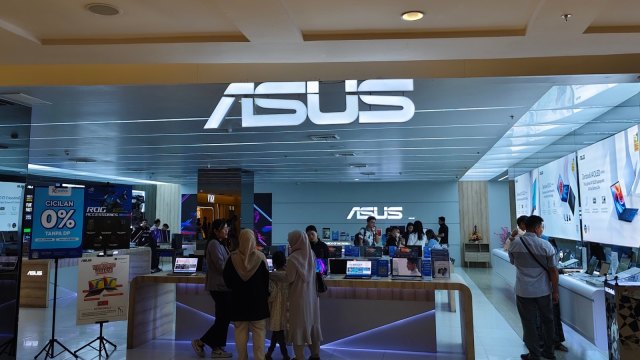 cover image of news article