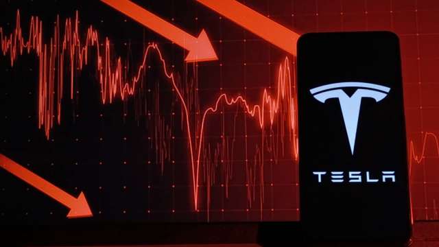 特斯拉遭看空至25美元目標價。(圖：Shutterstock)