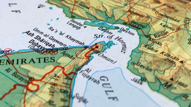 美伊談判有可能延長一天！川普：美國正「清理」荷姆茲海峽(圖:shutterstock)