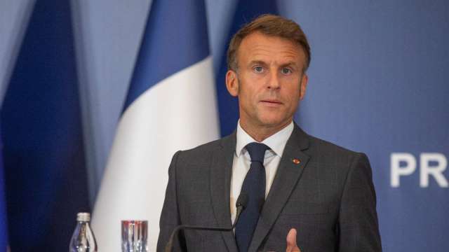 馬克宏與沙、土元首通話 呼籲停火範圍擴及黎巴嫩(圖:shutterstock)