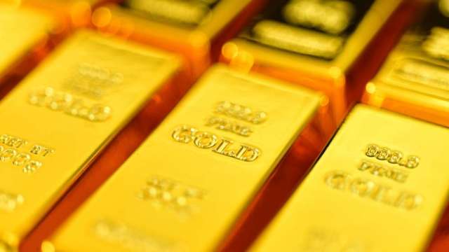 黃金衝上一個月高點竟成誘多陷阱?三大因素是「黑手」。(圖:shutterstock)