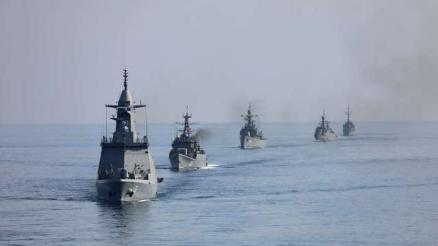 歐洲拉40國預備「荷姆茲護航行動」但拒陪美國封鎖。(圖:shutterstock)