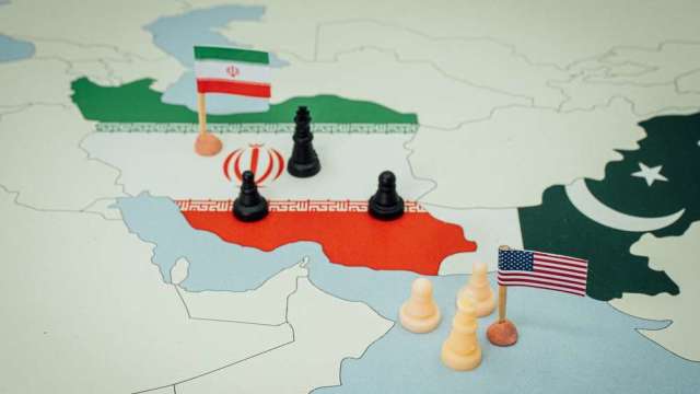 五星飯店也得點蠟燭！巴基斯坦忙當中東調解人 全國卻淪能源煉獄。(圖:shutterstock)