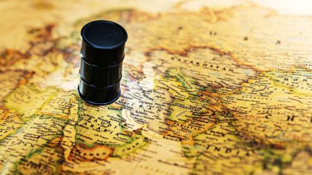 中東停火曙光帶動全球股債連3漲 台股單周吸金47億美元成亞洲吸金王。（圖：shutterstock）